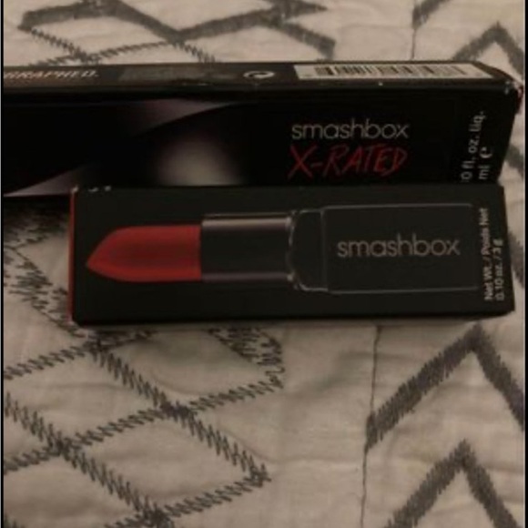 New In Box : Smashbox Lipstick - Picture 4 of 4